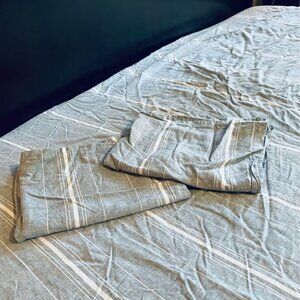 Pottery Barn HENDERSON STRIPE Grey Queen LINEN BLEND Duvet Cover Set.